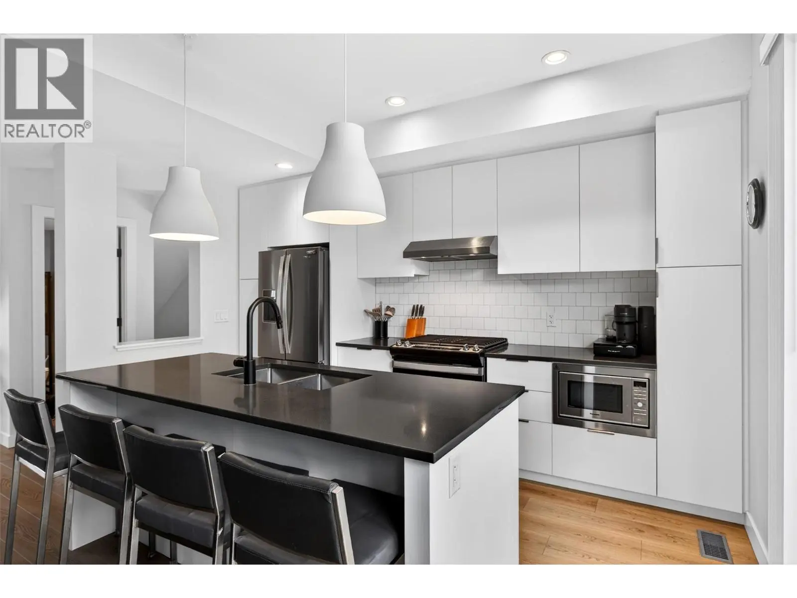 307 Glen Park Drive Unit# 32. Kelowna, British Columbia