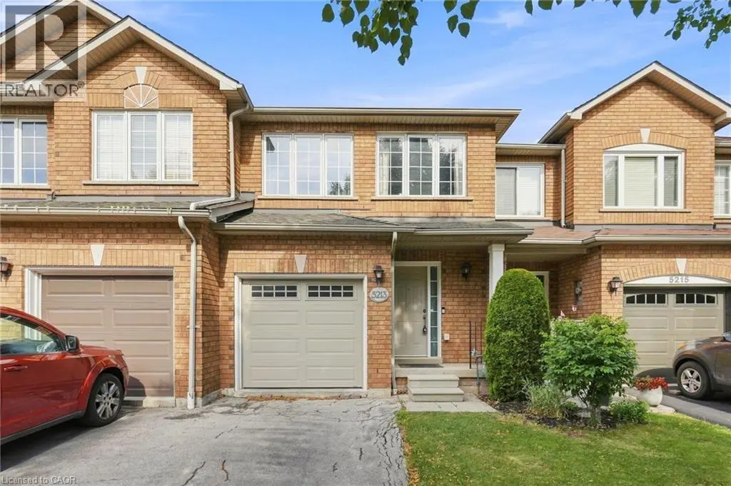 5213 Thornburn Drive, Burlington