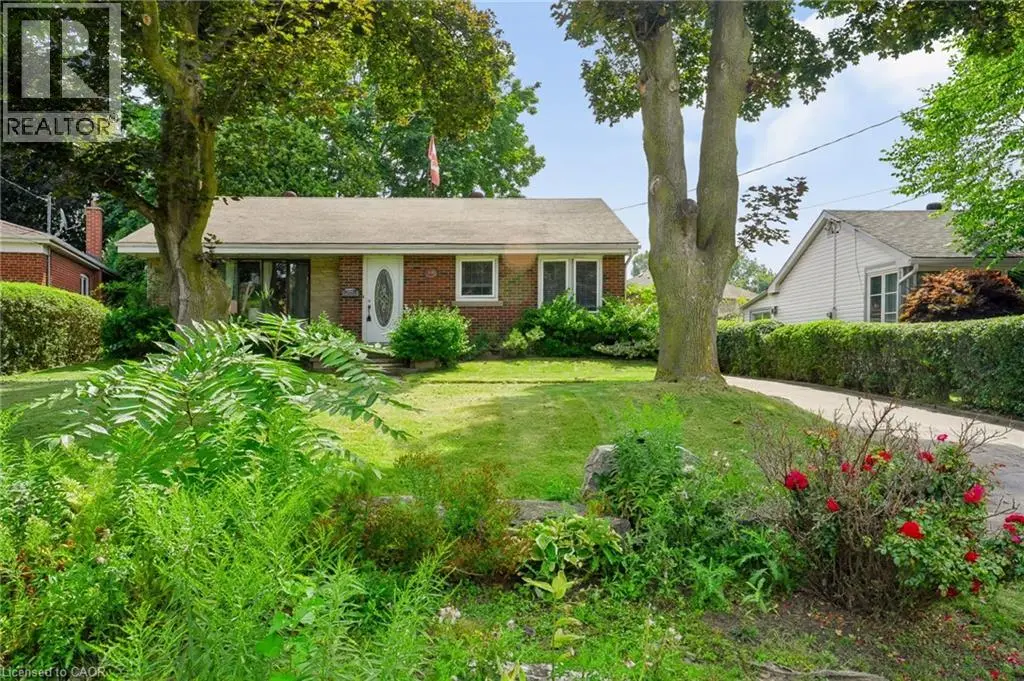 1046 Shepherds Drive, Burlington