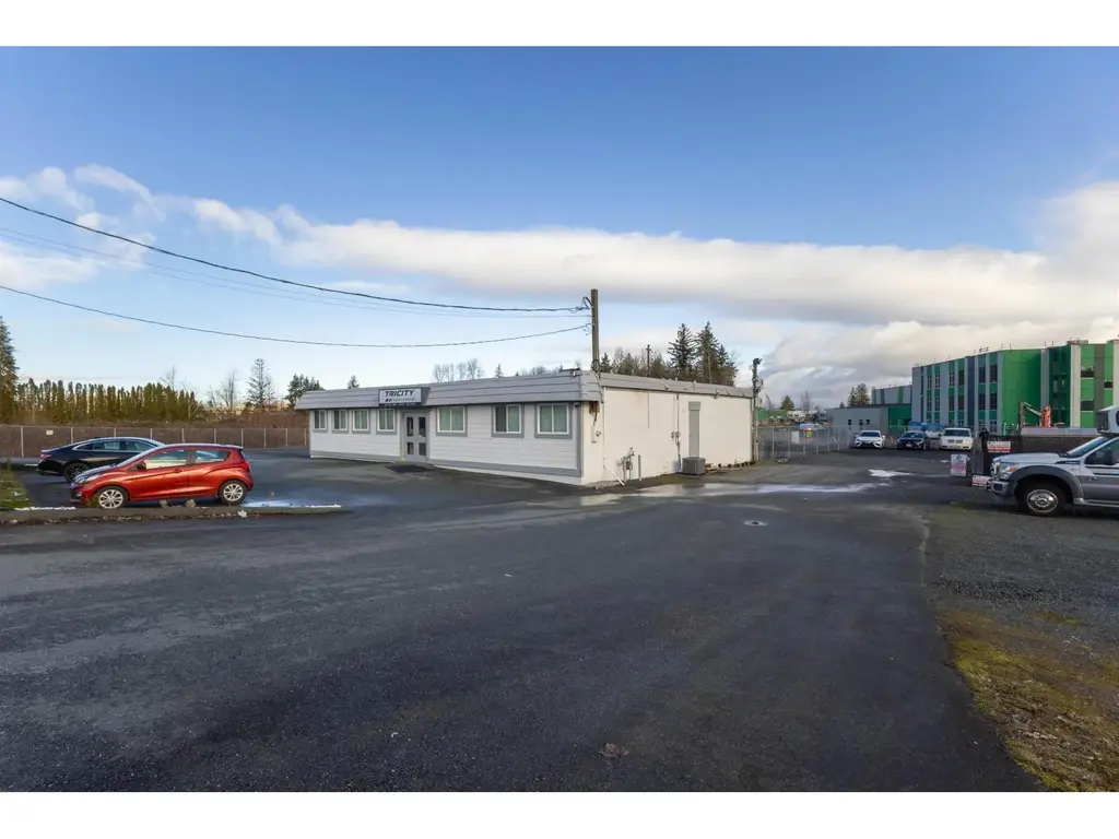 22867 Fraser Highway, Langley