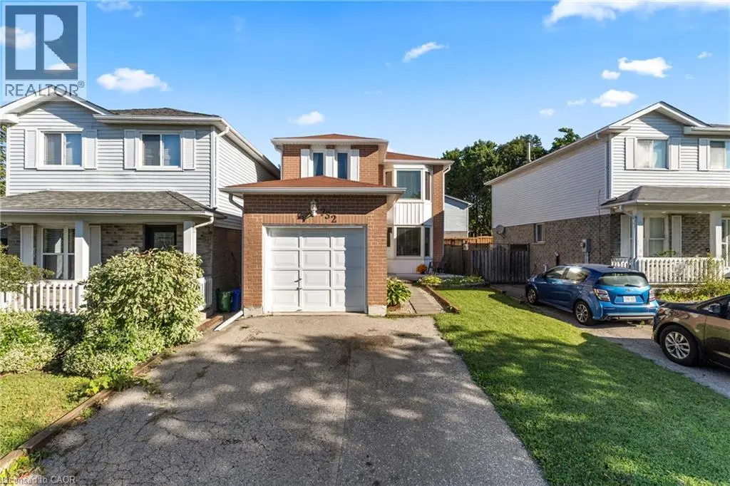 732 Bennett Crescent, Oshawa