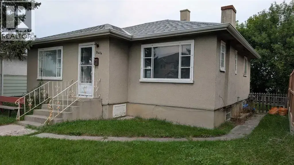 3414 Centre Street Ne, Calgary