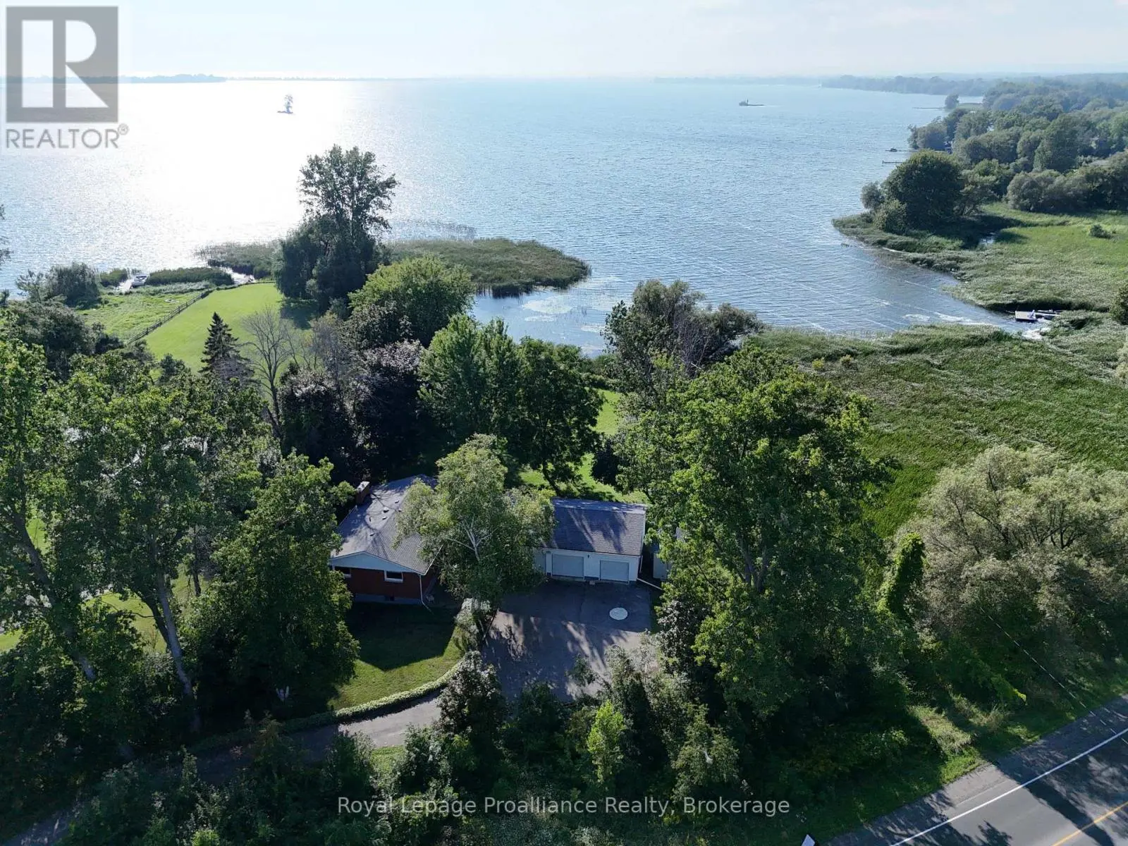 311e County Rd 29 Road, Prince Edward County (Ameliasburg Ward)
