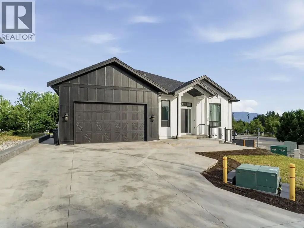 5300 Hedeman Court, Kelowna