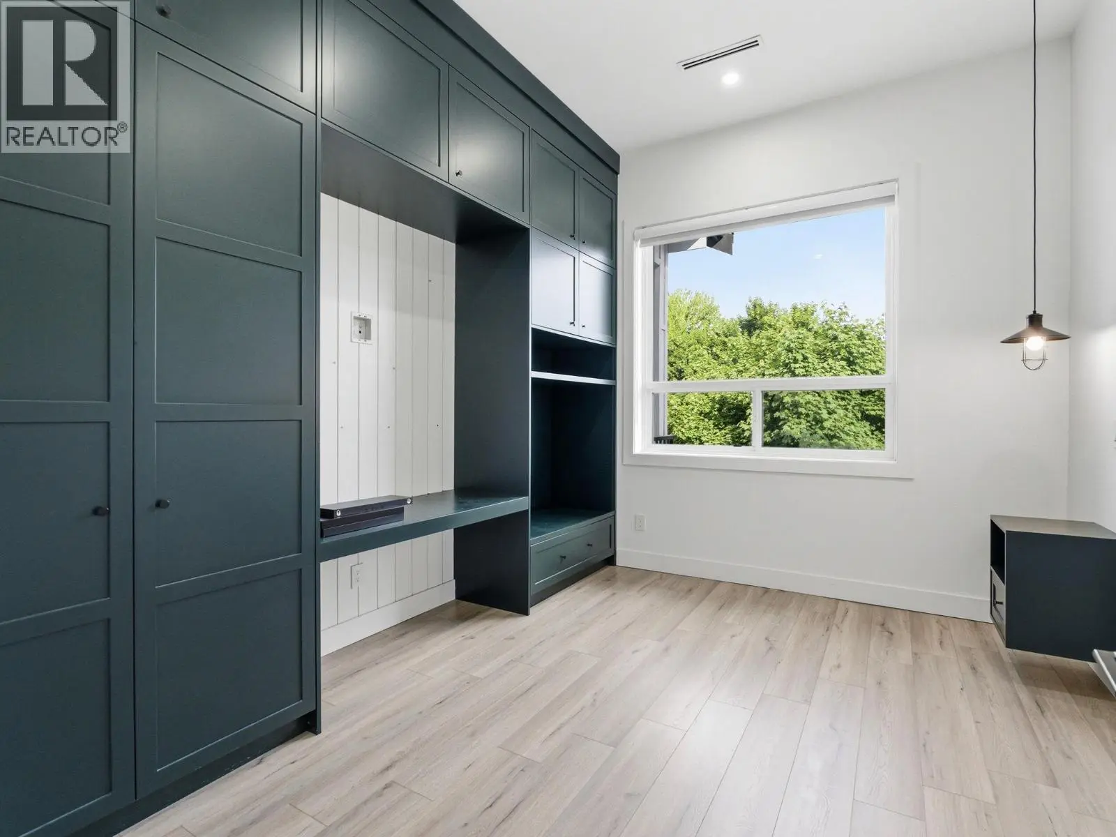 5300 Hedeman Court. Kelowna, British Columbia