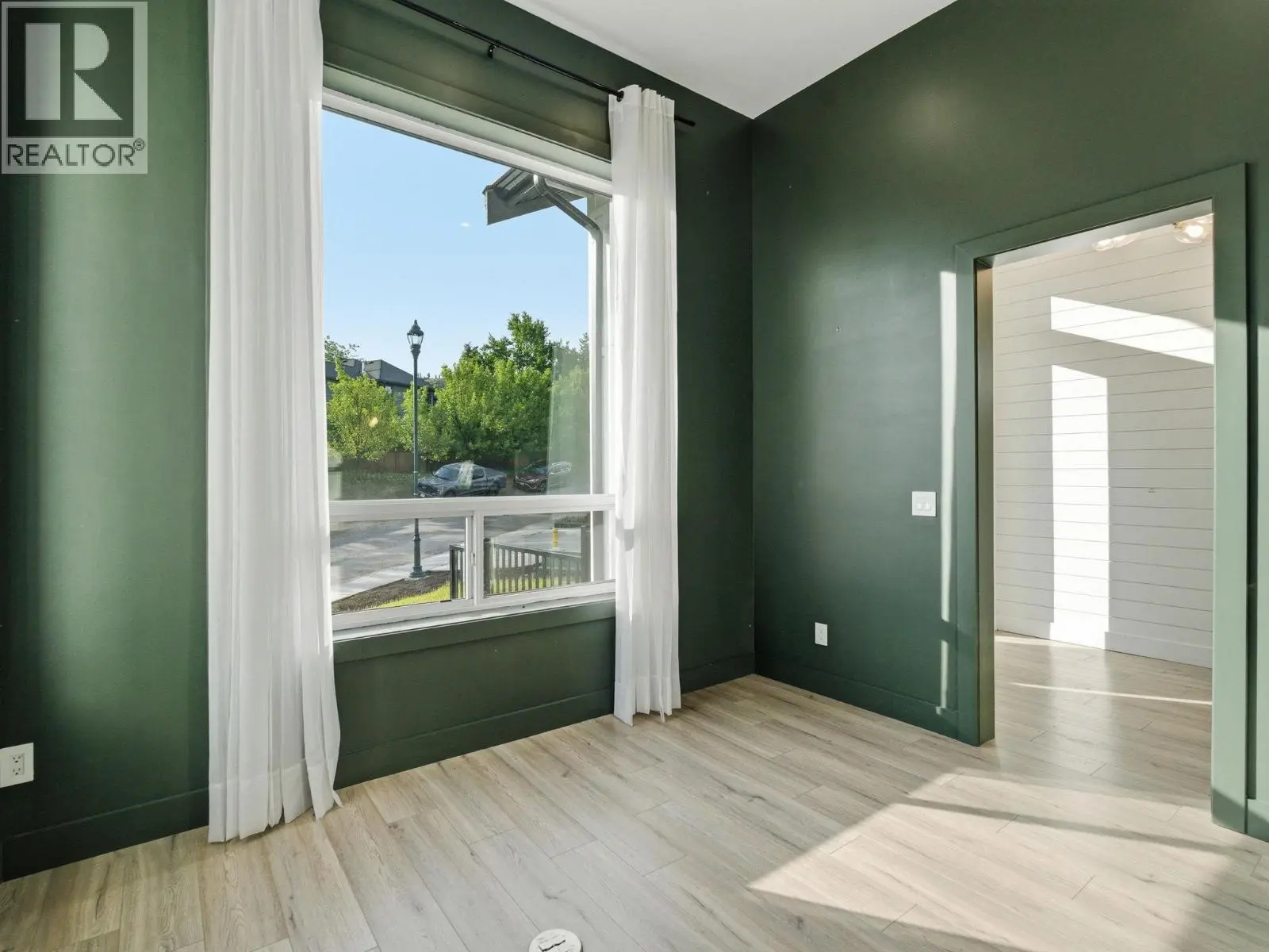 5300 Hedeman Court. Kelowna, British Columbia