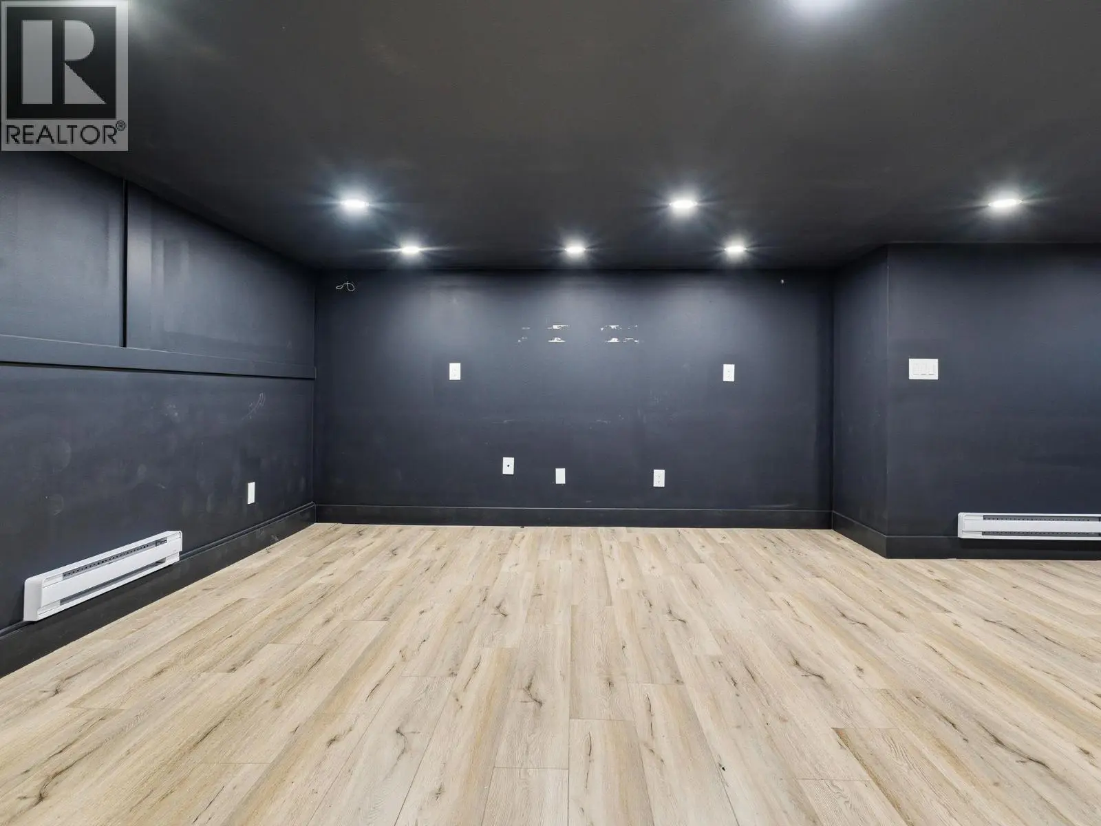 5300 Hedeman Court. Kelowna, British Columbia