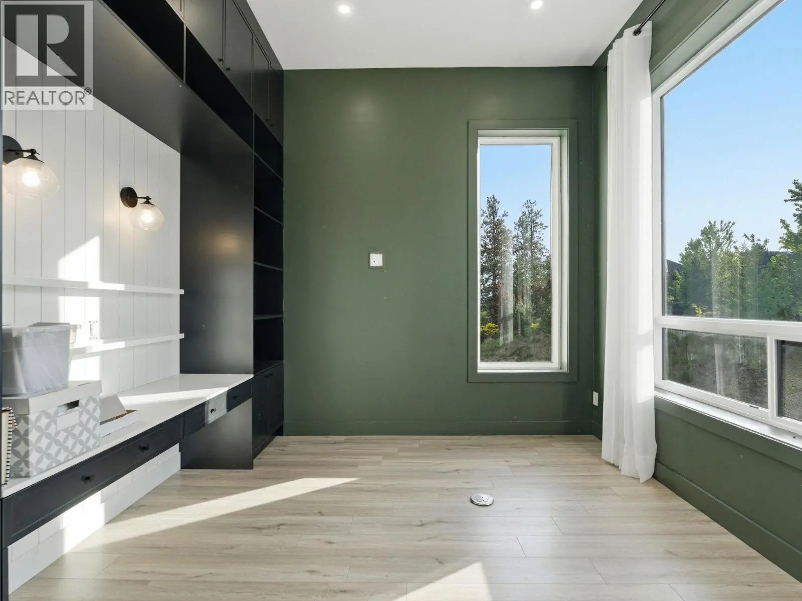 5300 Hedeman Court. Kelowna, British Columbia