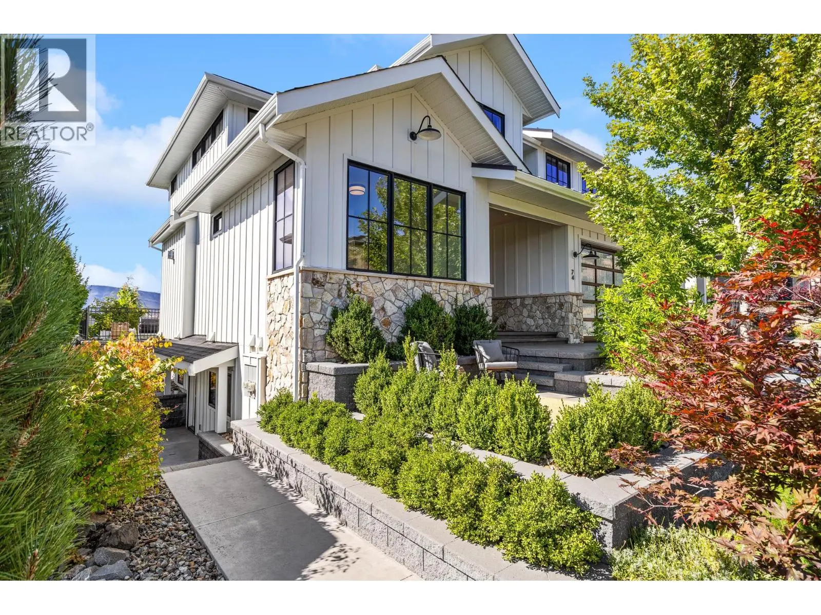 74 Red Sky Court. Kelowna, British Columbia