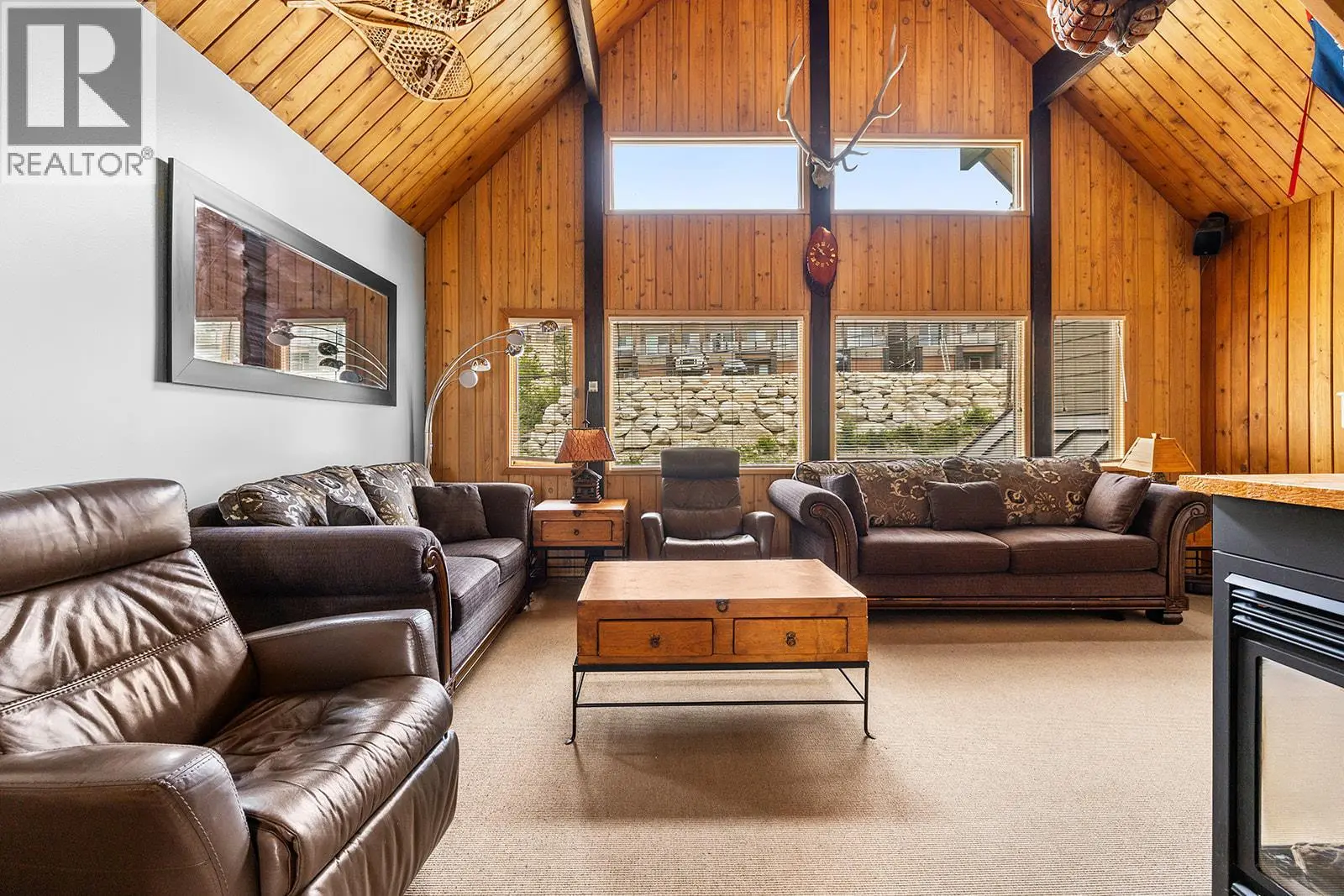 7485 Porcupine Road Unit# 1 And 2. Big White, British Columbia