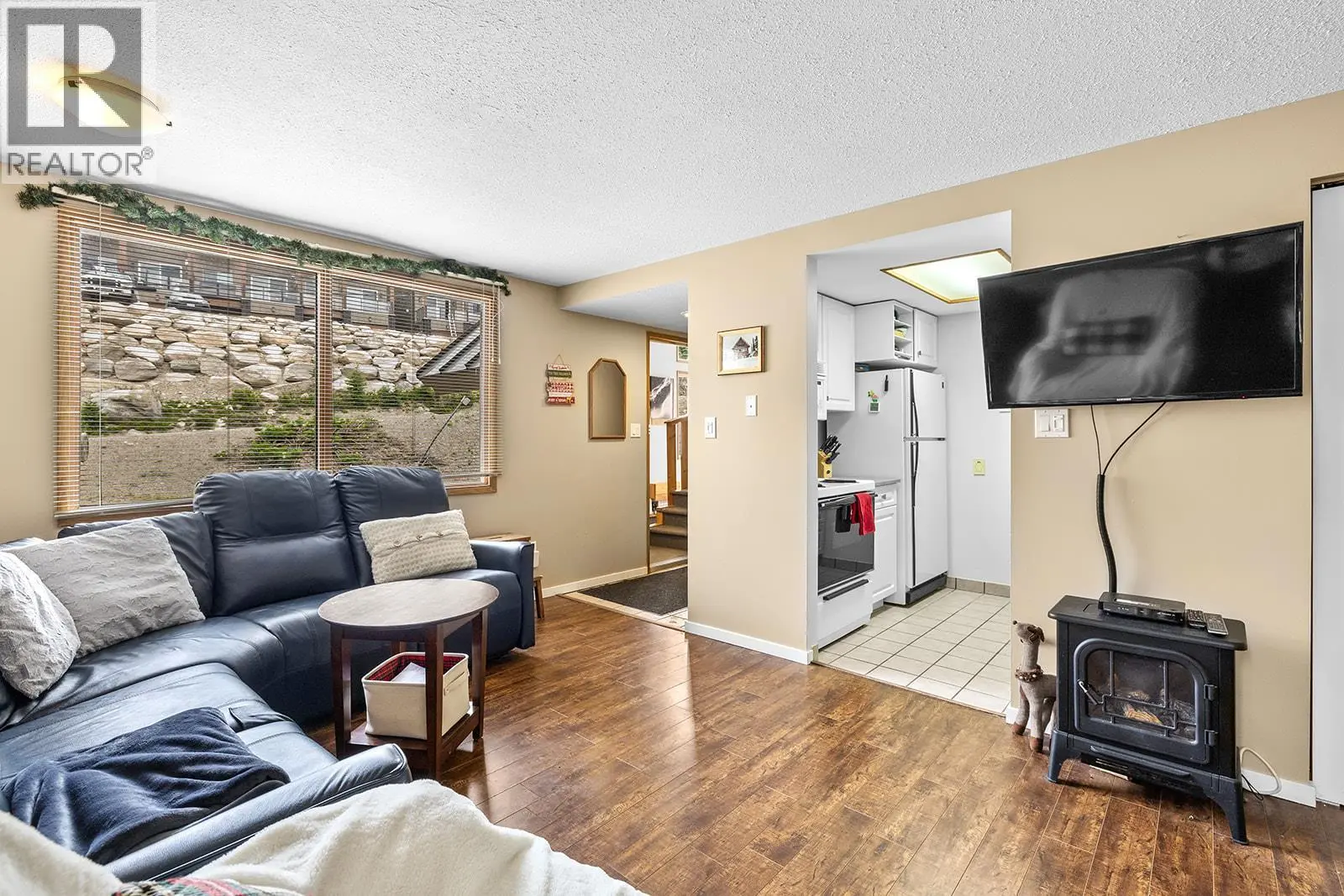 7485 Porcupine Road Unit# 1 And 2. Big White, British Columbia