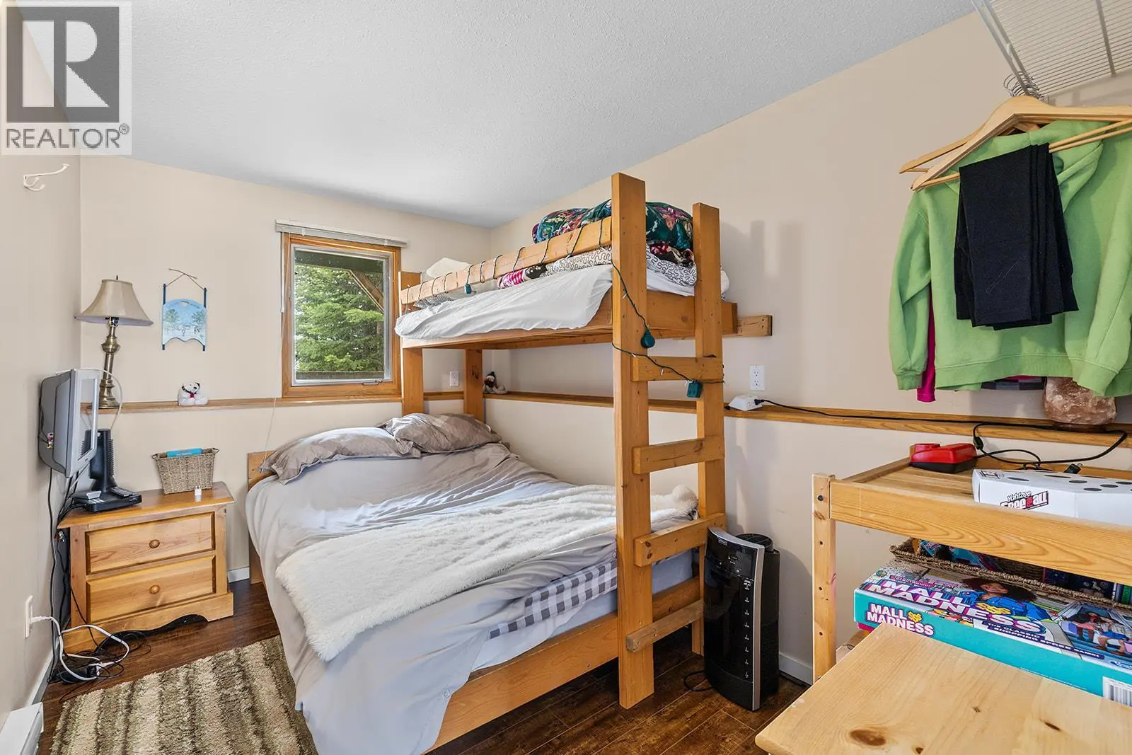 7485 Porcupine Road Unit# 1 And 2. Big White, British Columbia
