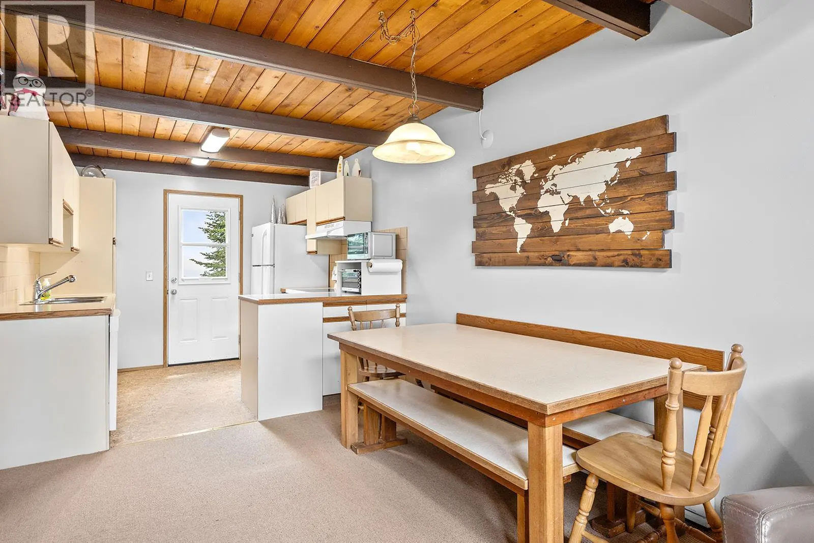 7485 Porcupine Road Unit# 1 And 2. Big White, British Columbia
