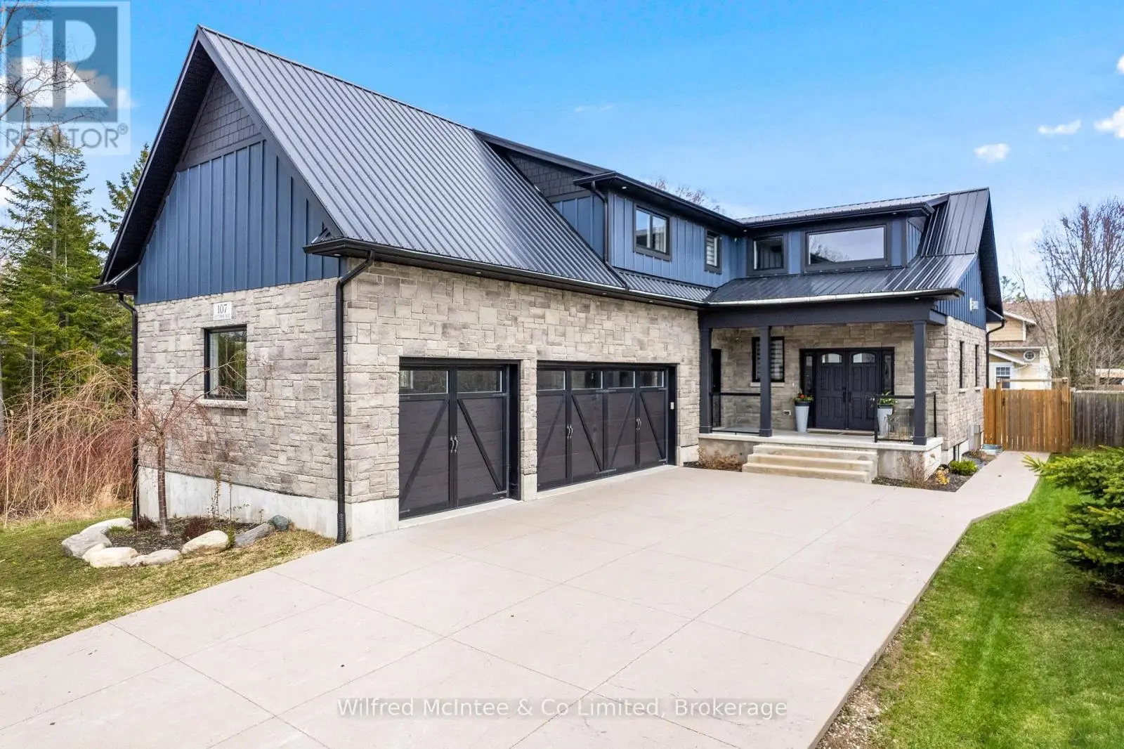 107 Ottawa Avenue, Saugeen Shores
