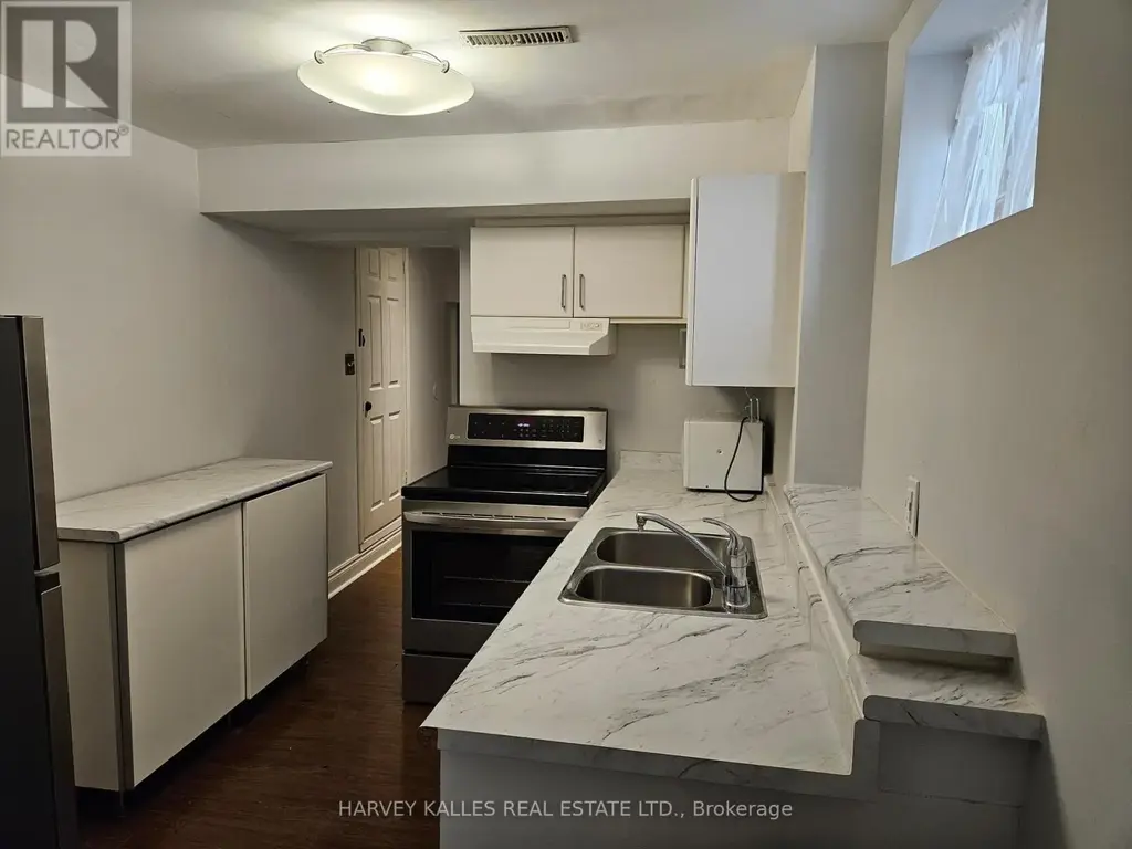 Lower - 85 Lanark Avenue, Toronto (Oakwood Village)