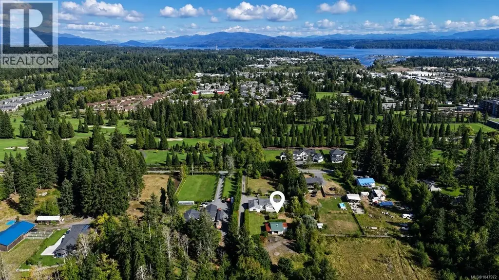 1939 Shetland Rd, Campbell River