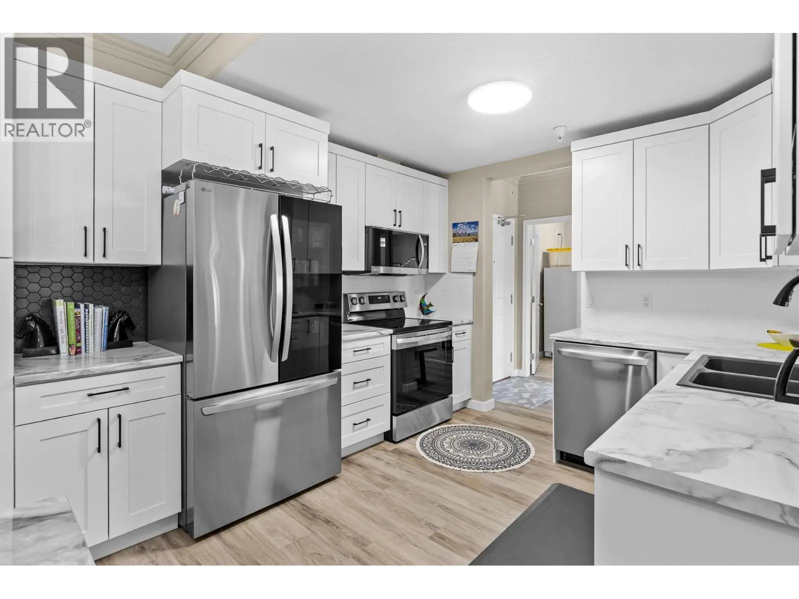 1960 Enterprise Way Unit# 305. Kelowna, British Columbia
