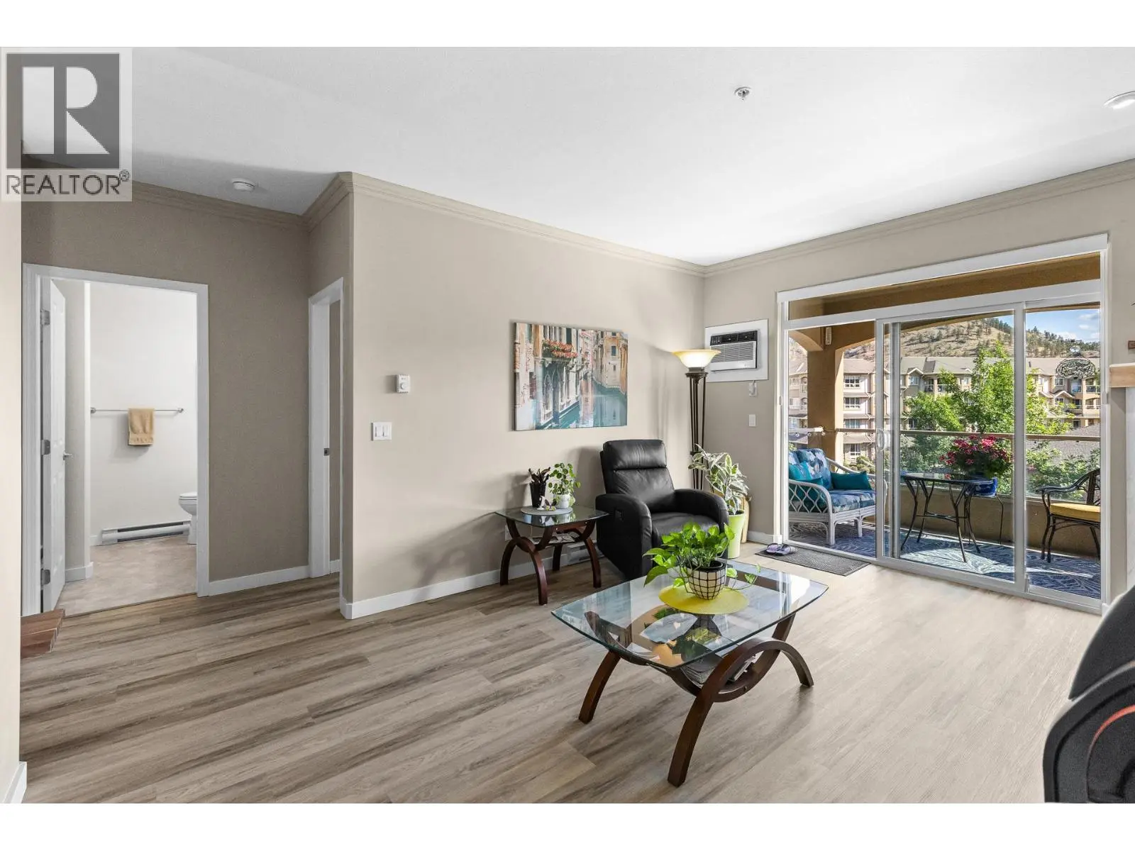 1960 Enterprise Way Unit# 305. Kelowna, British Columbia