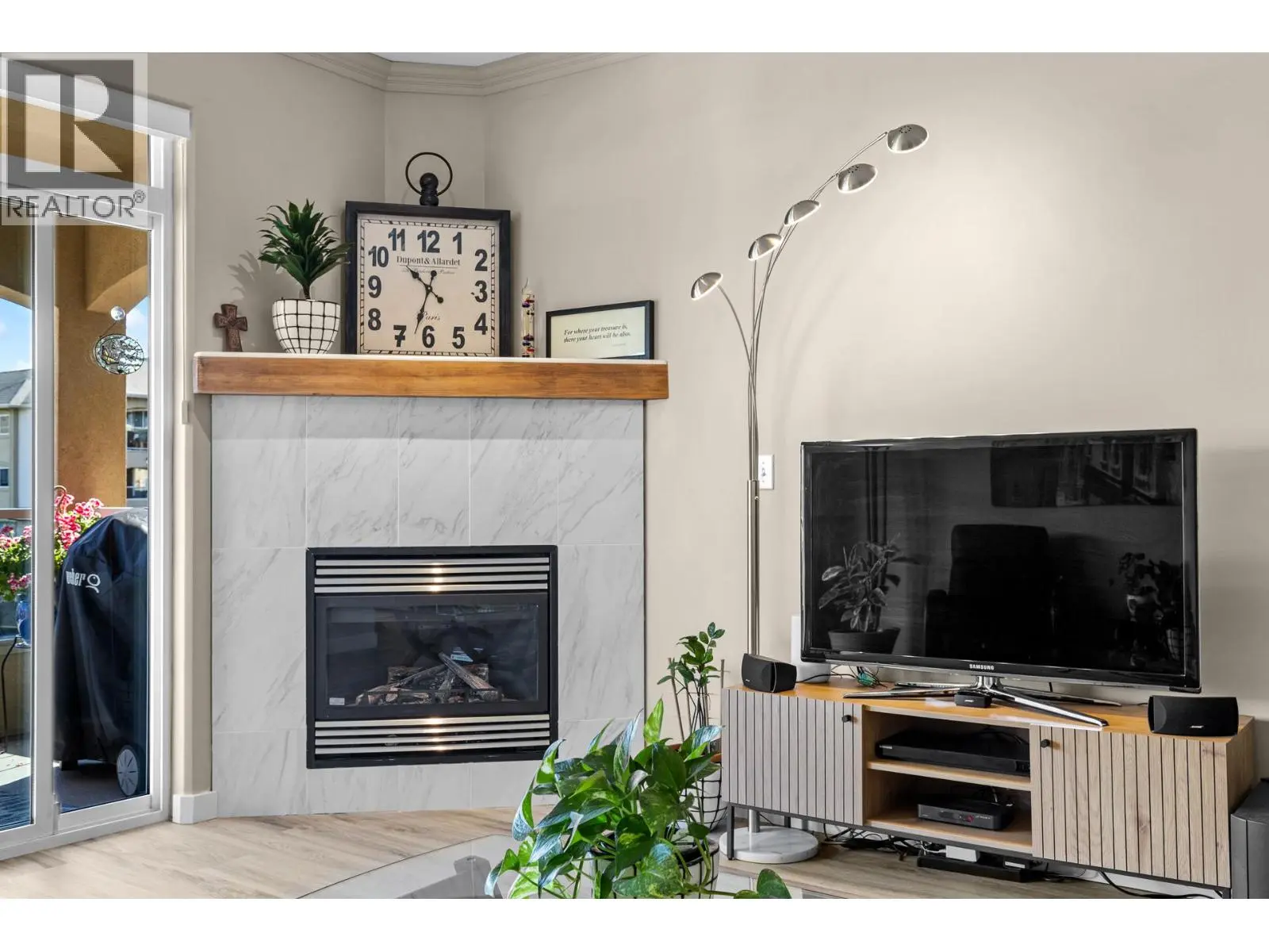 1960 Enterprise Way Unit# 305. Kelowna, British Columbia
