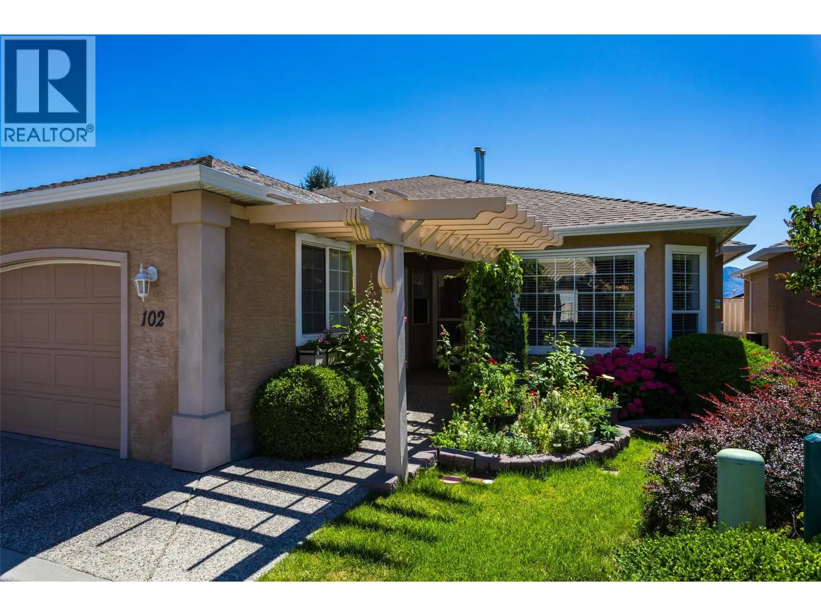 Photo of Listing #10399381
