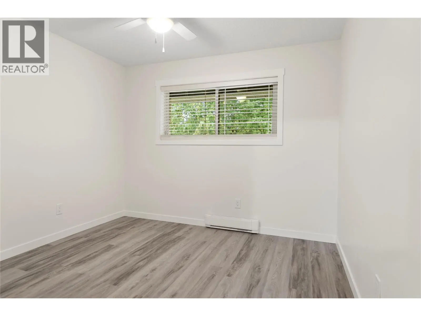 200 Gerstmar Road Unit# 11. Kelowna, British Columbia