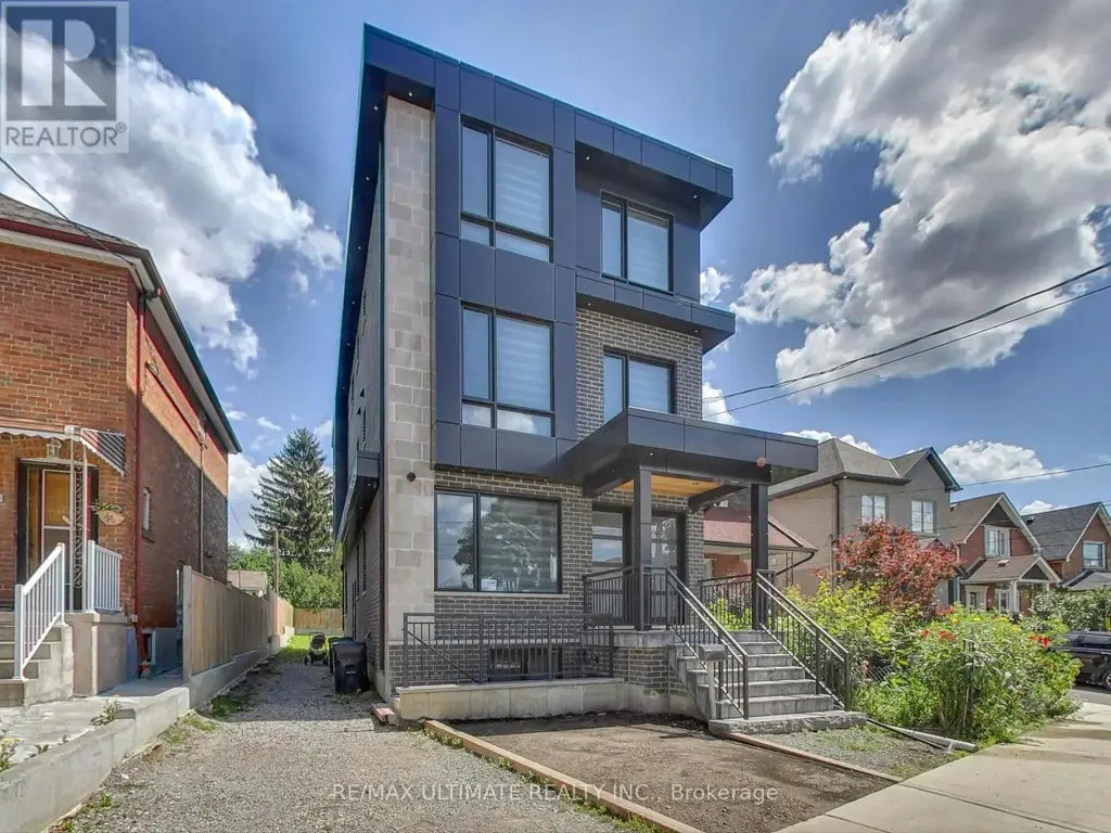201 - 387 Glenholme Avenue, Toronto (Oakwood Village)