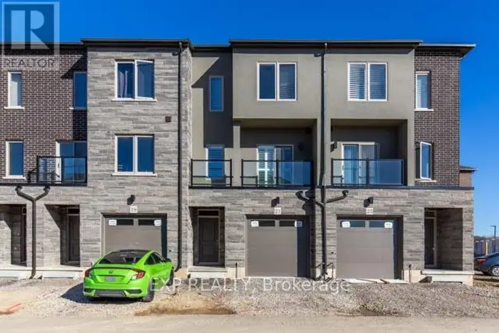 21 Bayberry Lane, Hamilton (Mount Hope)