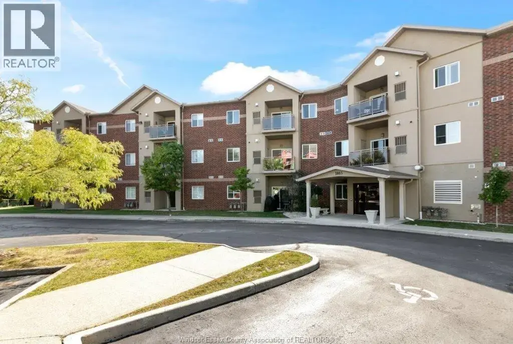 1885 Westview Park Boulevard Unit# 108, LaSalle