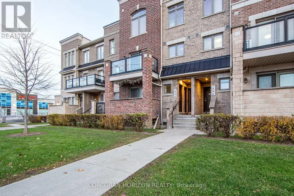 70 - 2315 Sheppard Avenue W, Toronto (Humberlea-Pelmo Park)