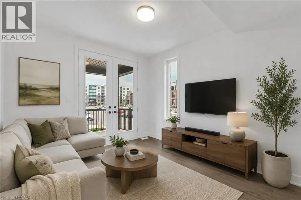 99 Roger Street Unit# 61, Waterloo