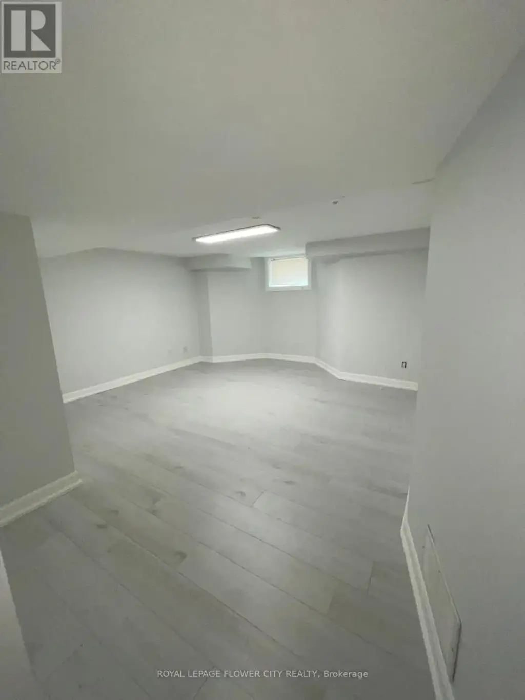Lwr Lvl - 18 Reuben Avenue, Toronto (Humberlea-Pelmo Park)