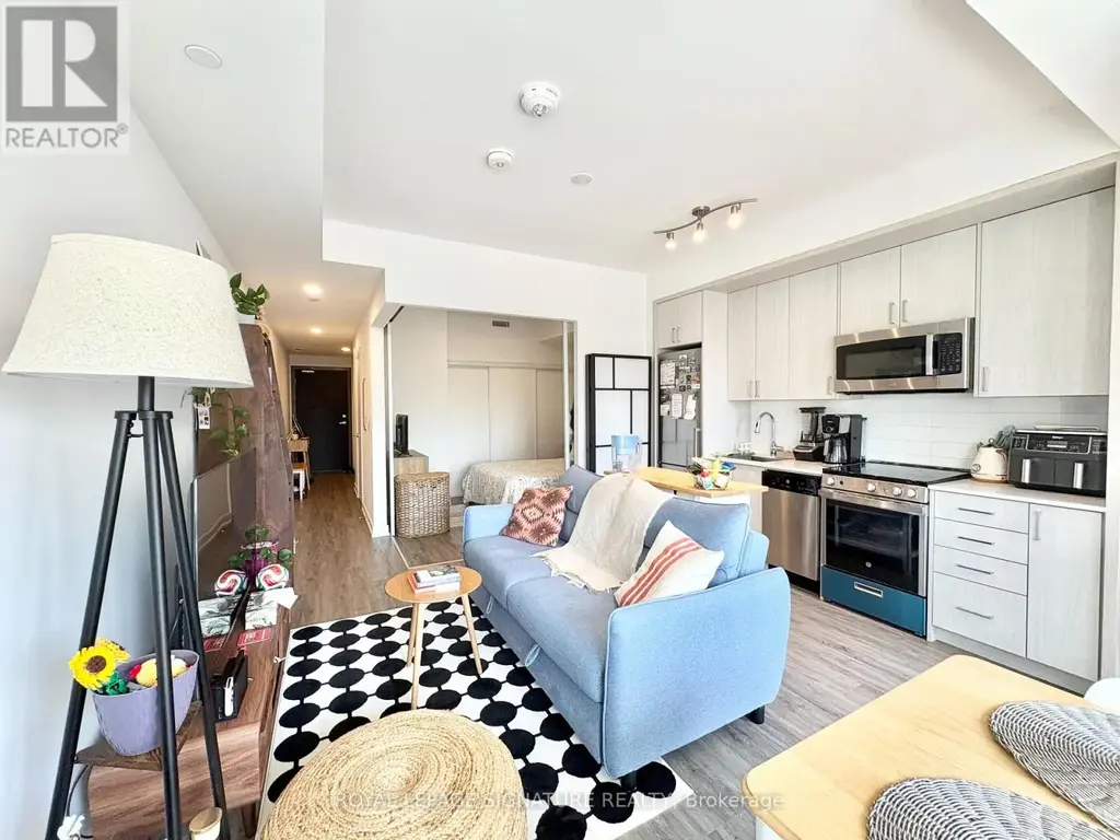 605 - 1 Cardiff Road, Toronto (Mount Pleasant East)