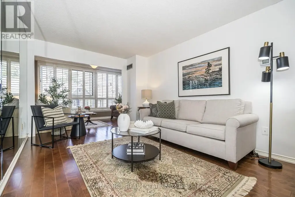 319 - 225 Davenport Road, Toronto (Annex)