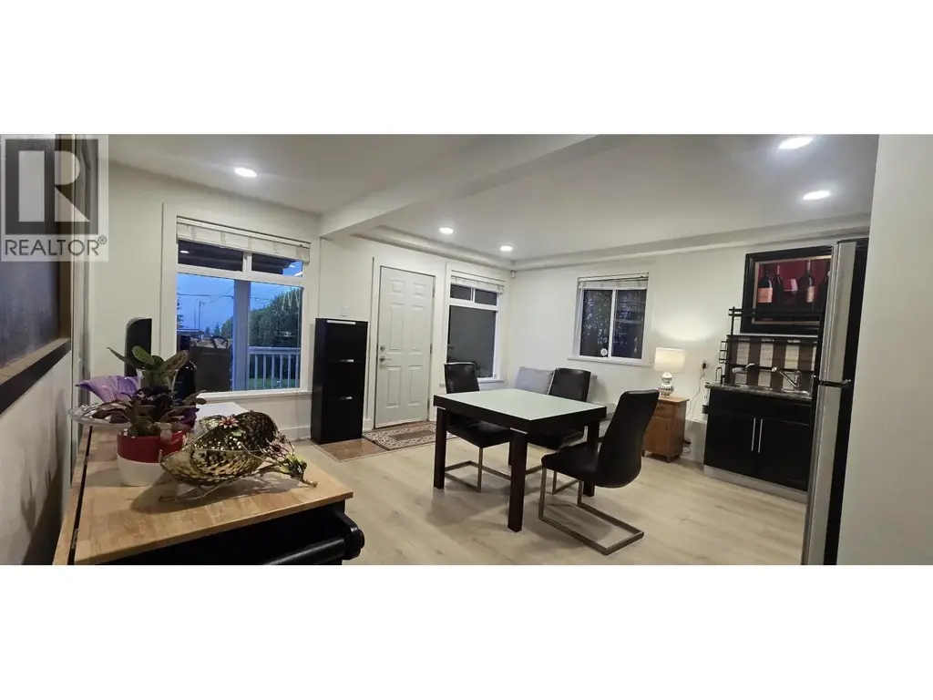 851 Calverhall St Street, North Vancouver