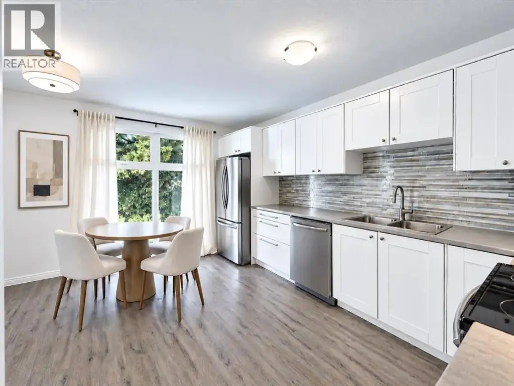 237 Sabrina Way Sw, Calgary