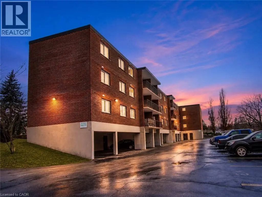 4 Avalon Place Unit# 303, Kitchener