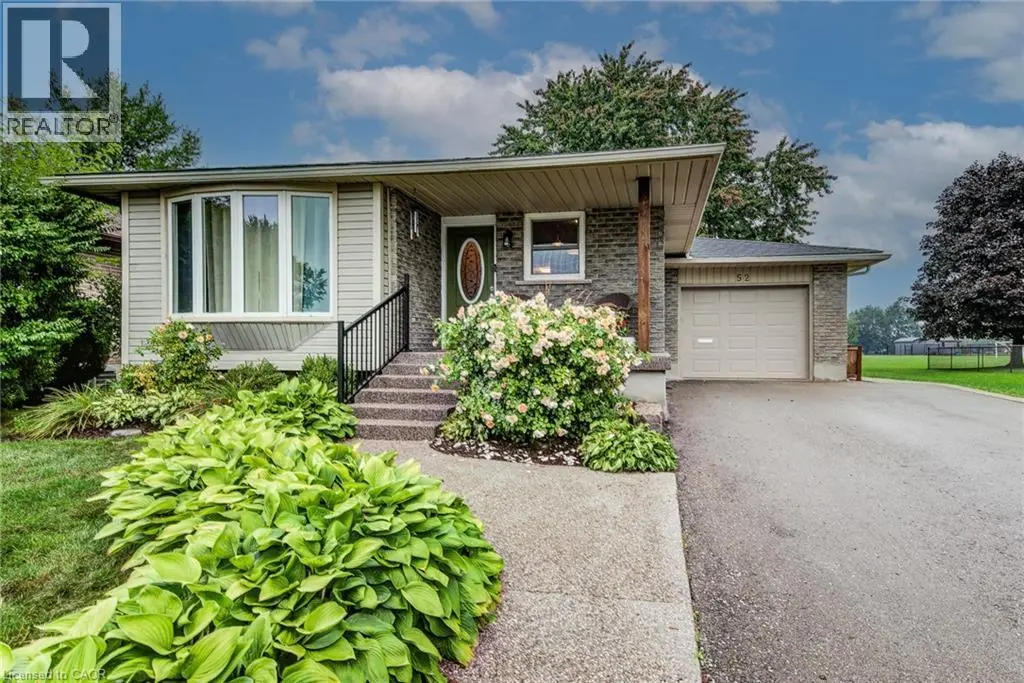 52 Mockingbird Drive, Elmira