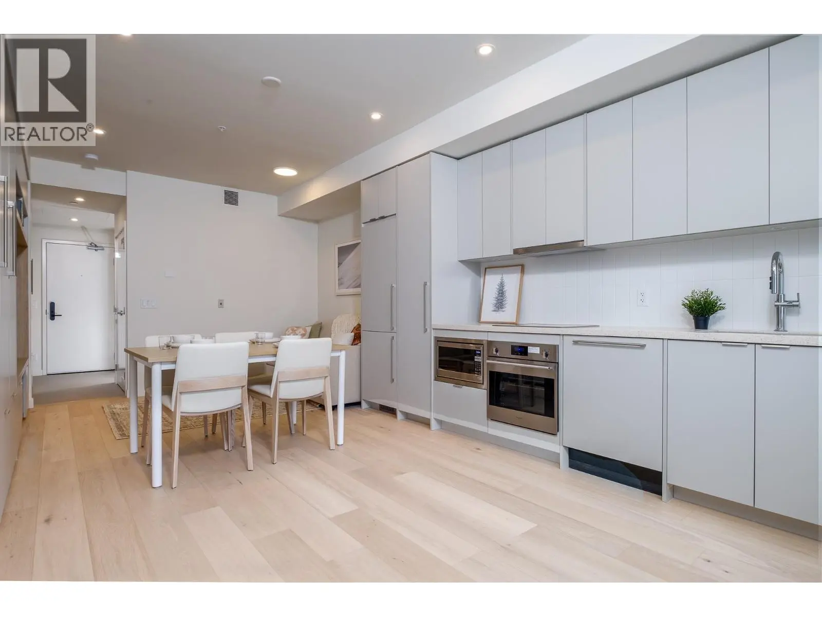 4280 Red Mountain Road Unit# 315. Rossland, British Columbia