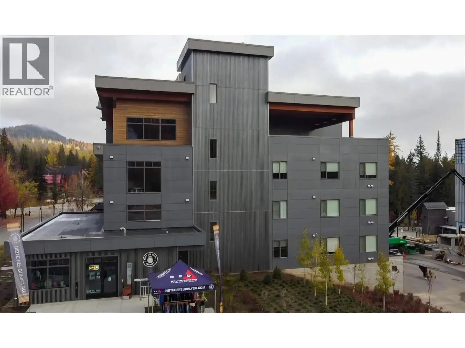 4280 Red Mountain Road Unit# 315. Rossland, British Columbia