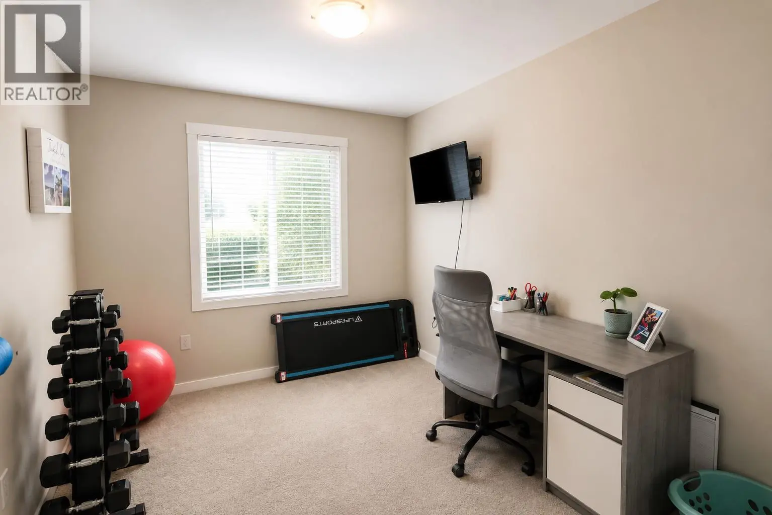 680 Old Meadows Road Unit# 85. Kelowna, British Columbia