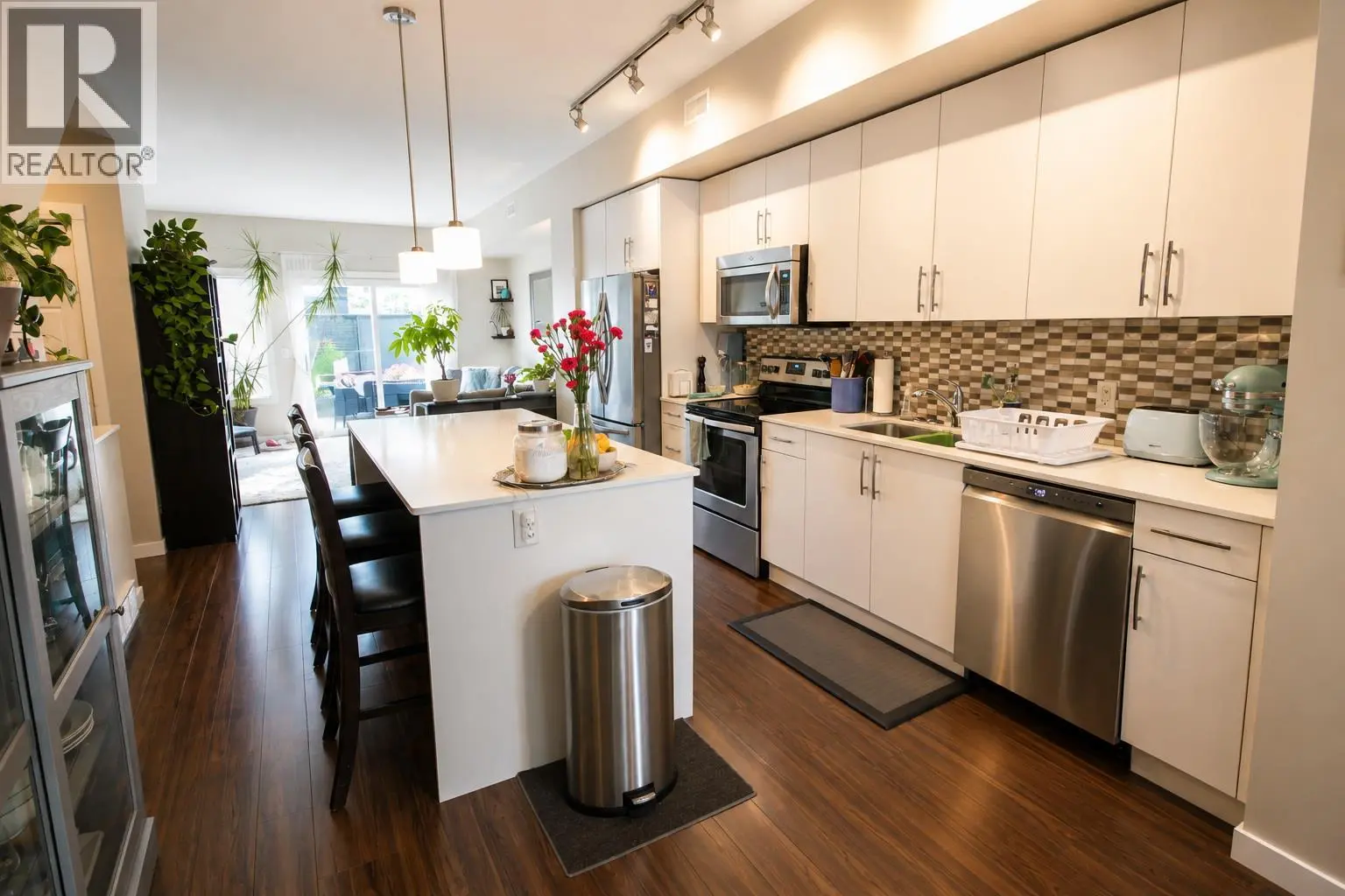 680 Old Meadows Road Unit# 85. Kelowna, British Columbia