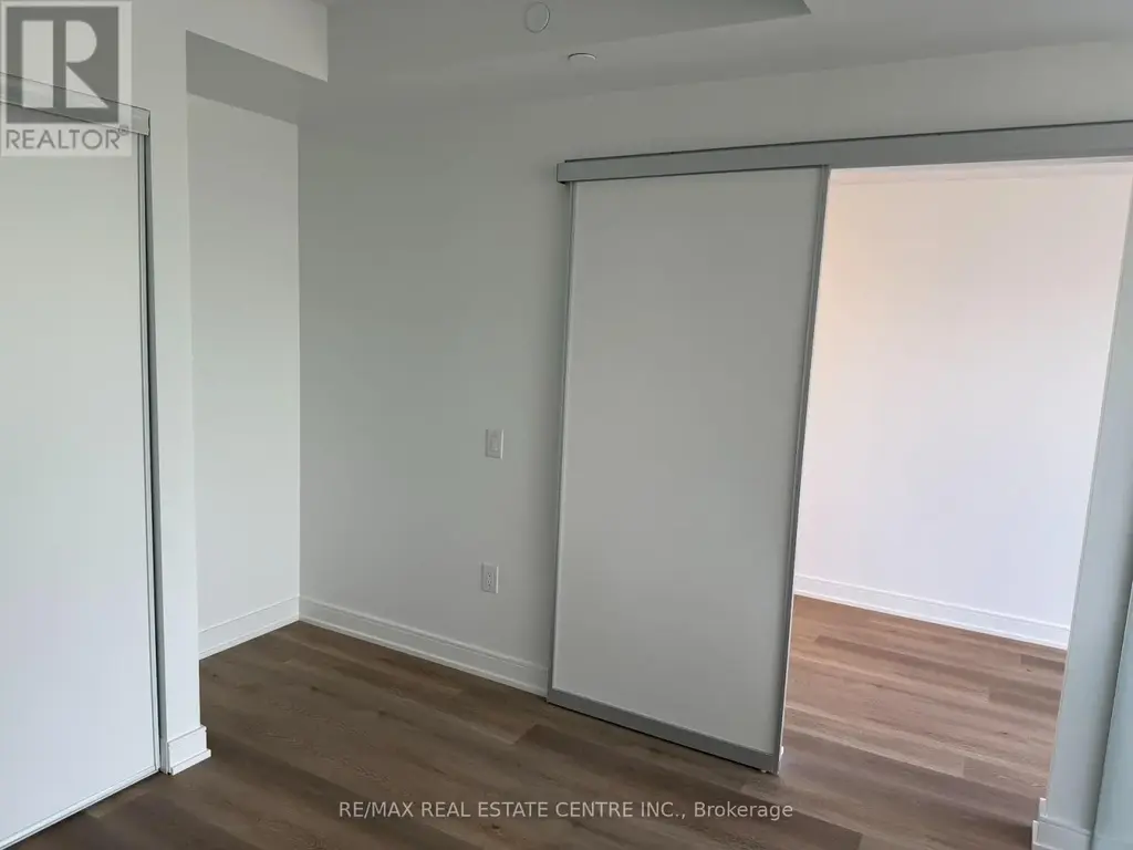 324 - 3009 Novar Road E, Mississauga (Cooksville)