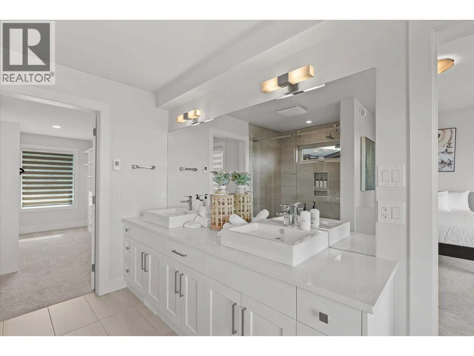980 Ledgeview Court. Kelowna, British Columbia