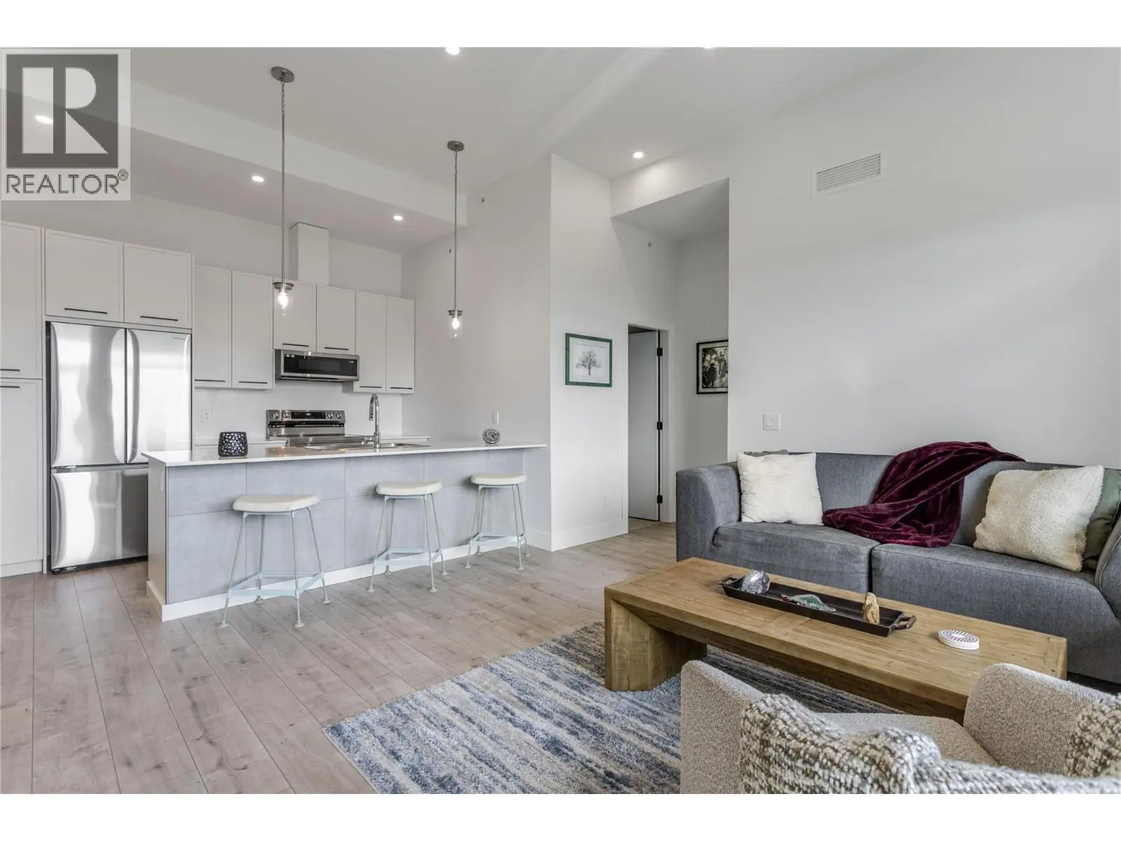 1220 Pacific Avenue Unit# 507. Kelowna, British Columbia