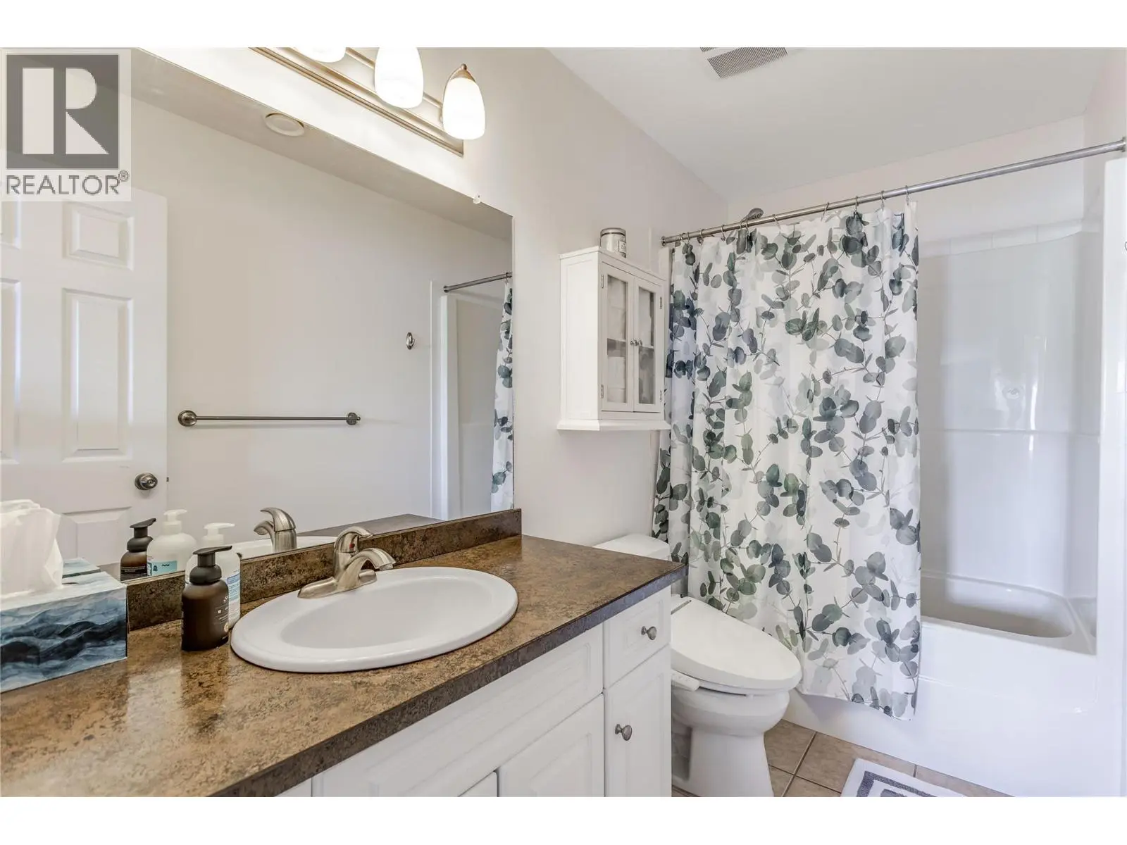 1967 Underhill Street Unit# 705. Kelowna, British Columbia