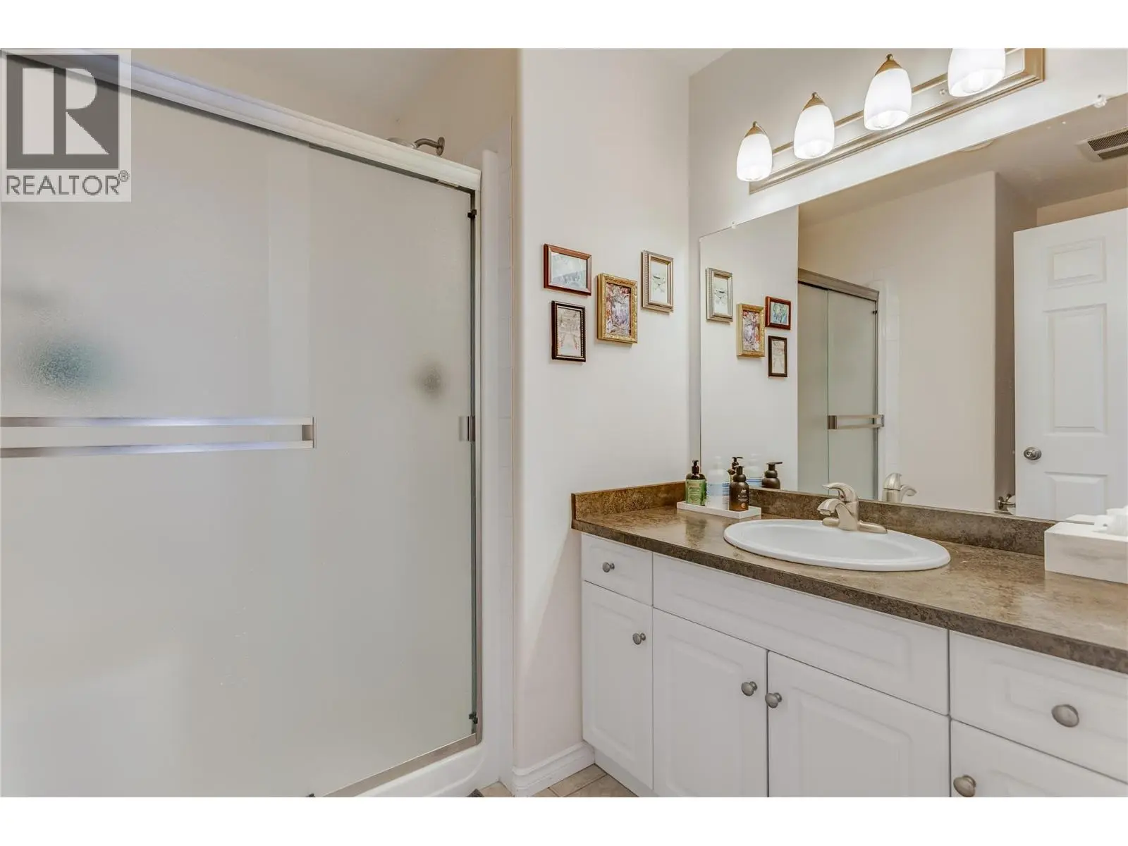 1967 Underhill Street Unit# 705. Kelowna, British Columbia
