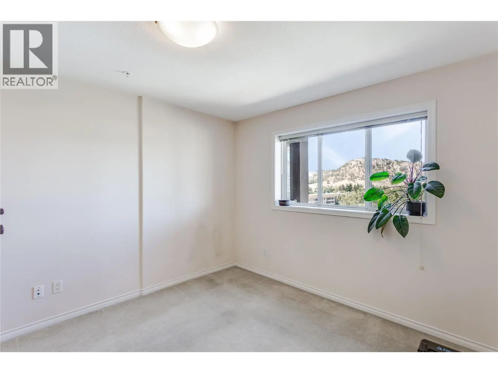1967 Underhill Street Unit# 705. Kelowna, British Columbia