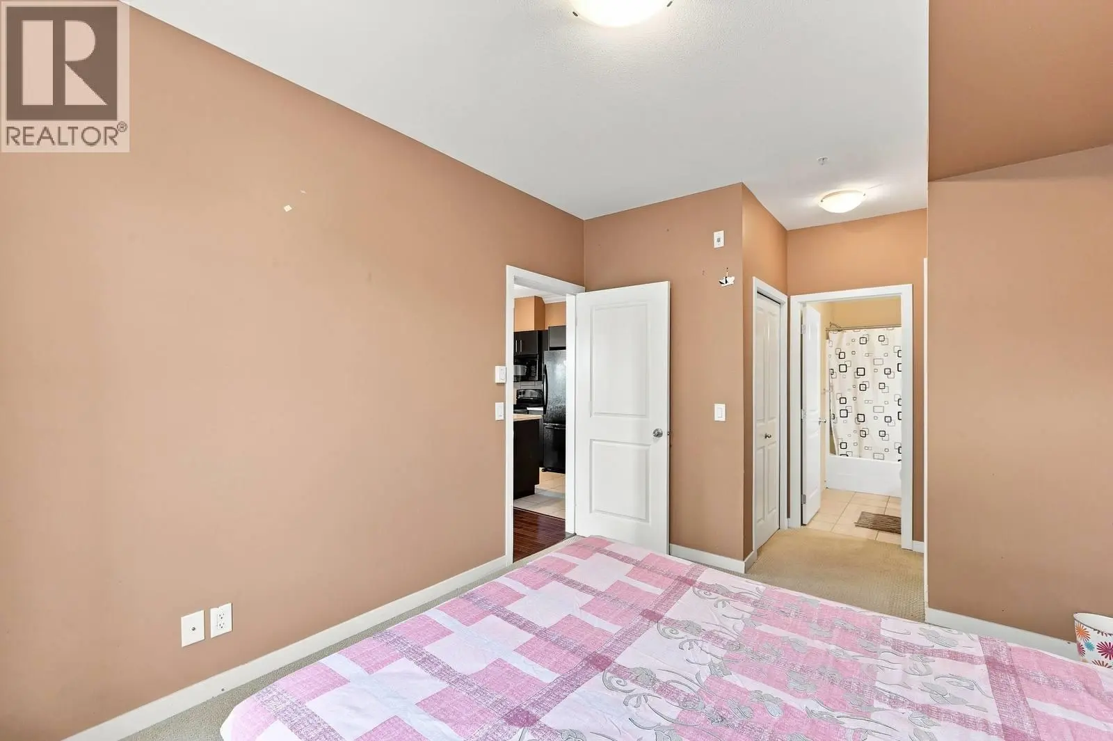 130 Barber Road Unit# 102. Kelowna, British Columbia