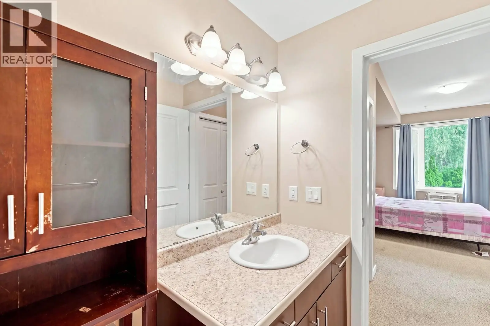 130 Barber Road Unit# 102. Kelowna, British Columbia