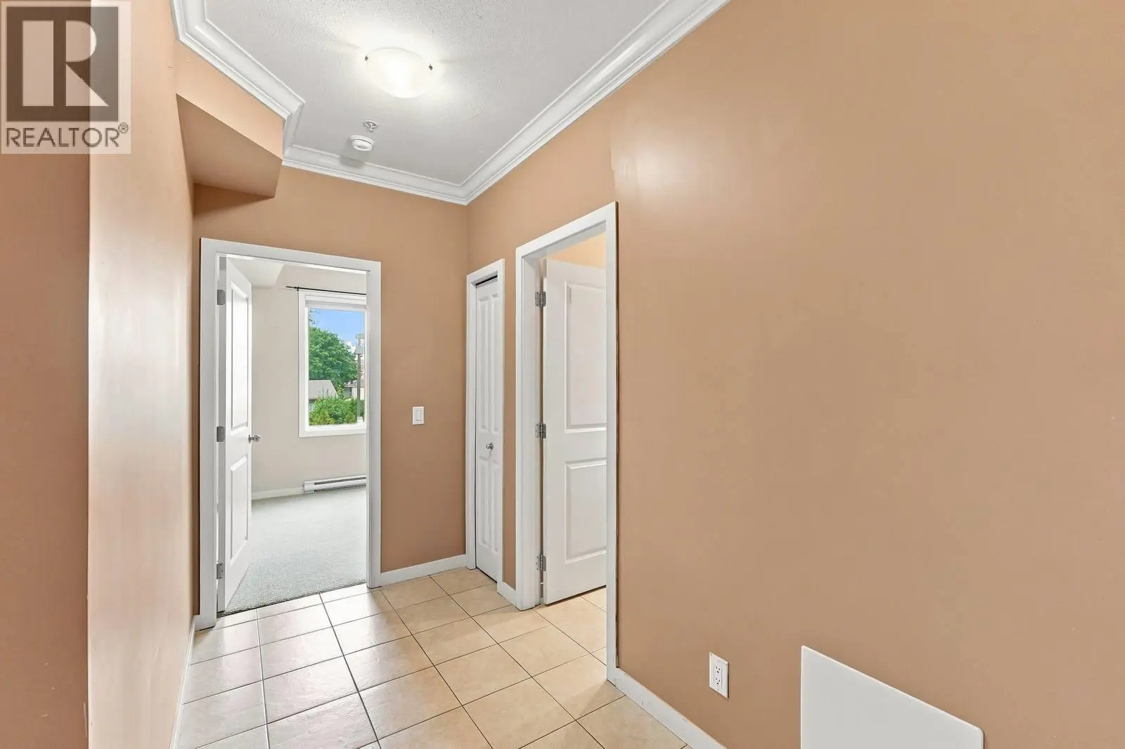 130 Barber Road Unit# 102. Kelowna, British Columbia